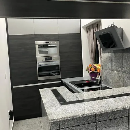 Moderný Hainburg Apartamento *